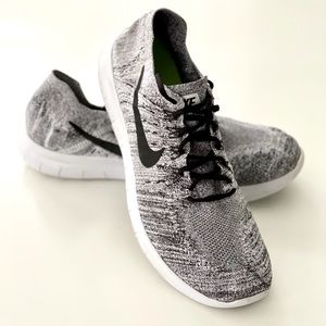 Men’s Nike Fly Knit Size 13